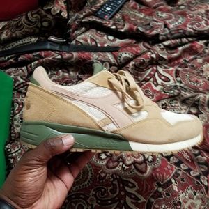Diadora n902